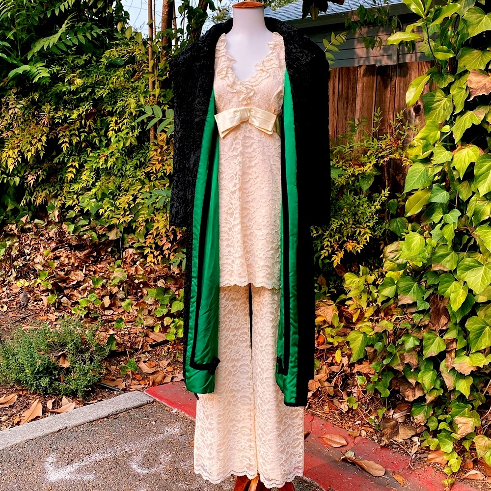 1960's Cream Lace & Satin Mini Dress & Pants Set - Picture 8 of 8